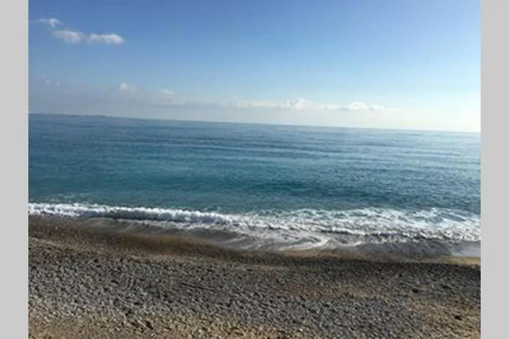 Appartement Nice Proche Mer Et Centre Apartment